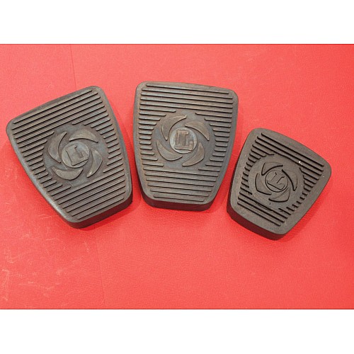 Triumph  Clutch and Brake & Accelerator Pedal Rubber (Sold as a Set) (Manual Transmission)  150879-SetA