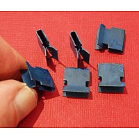 Triumph & Stag Drop-glass Outer Weather Seal Clip.  (Sold as a Set of 14 Pieces) 613169-SetA