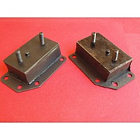 MGA   MGB & MGB GT  to 1974 Engine Mounting Set BHH1351-2-SetA