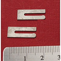 Jaguar Sidelight Marker Fixing Clip. (Sold as a Pair)      C4098/2*-SetA