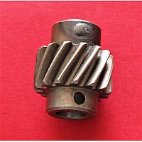 Distributor Drive Gear - V8 Drive Gear Early Rover V8 engines  DG9