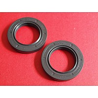 Triumph TR3, TR4, TR4a Rear Axle Tube Oil Seal.  (Sold as a Pair)   GHS185-SetA