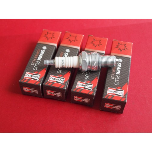 Champion Copper Plus Spark Plug 19mm Reach - Set of 4   N5C-Set4