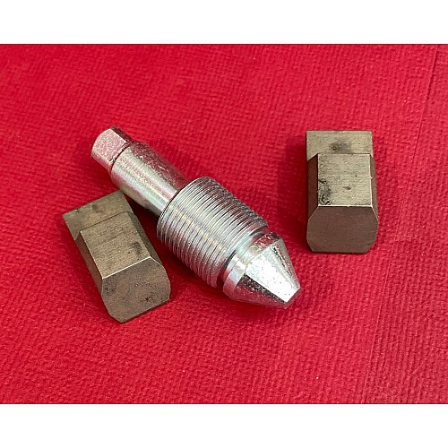 Classic Mini Brake Adjuster Screw and Wedges 17H7620