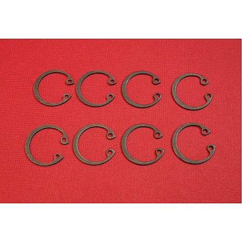 Triumph Gudgeon Pin Circlip Set (18mm)  (Set of 8 pieces)   508978-SetA