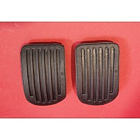 MG  Pedal Rubber (Sold as a Pair) MGA  MGB  MGC     AHH5100-SetA