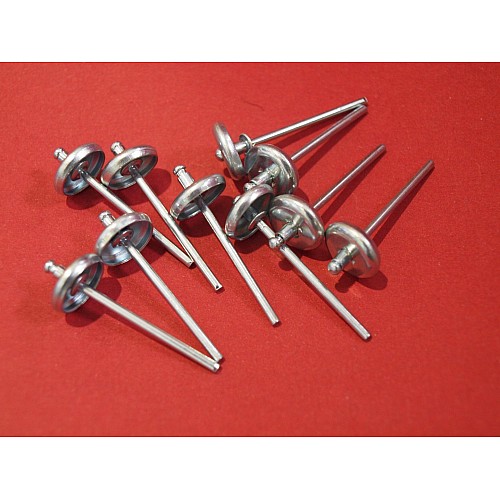 Round Tuckers Moulding Clip for 11.3mm Moulding Gap and 3.2mm Panel Hole (Pack 10) GHF1435-SetA