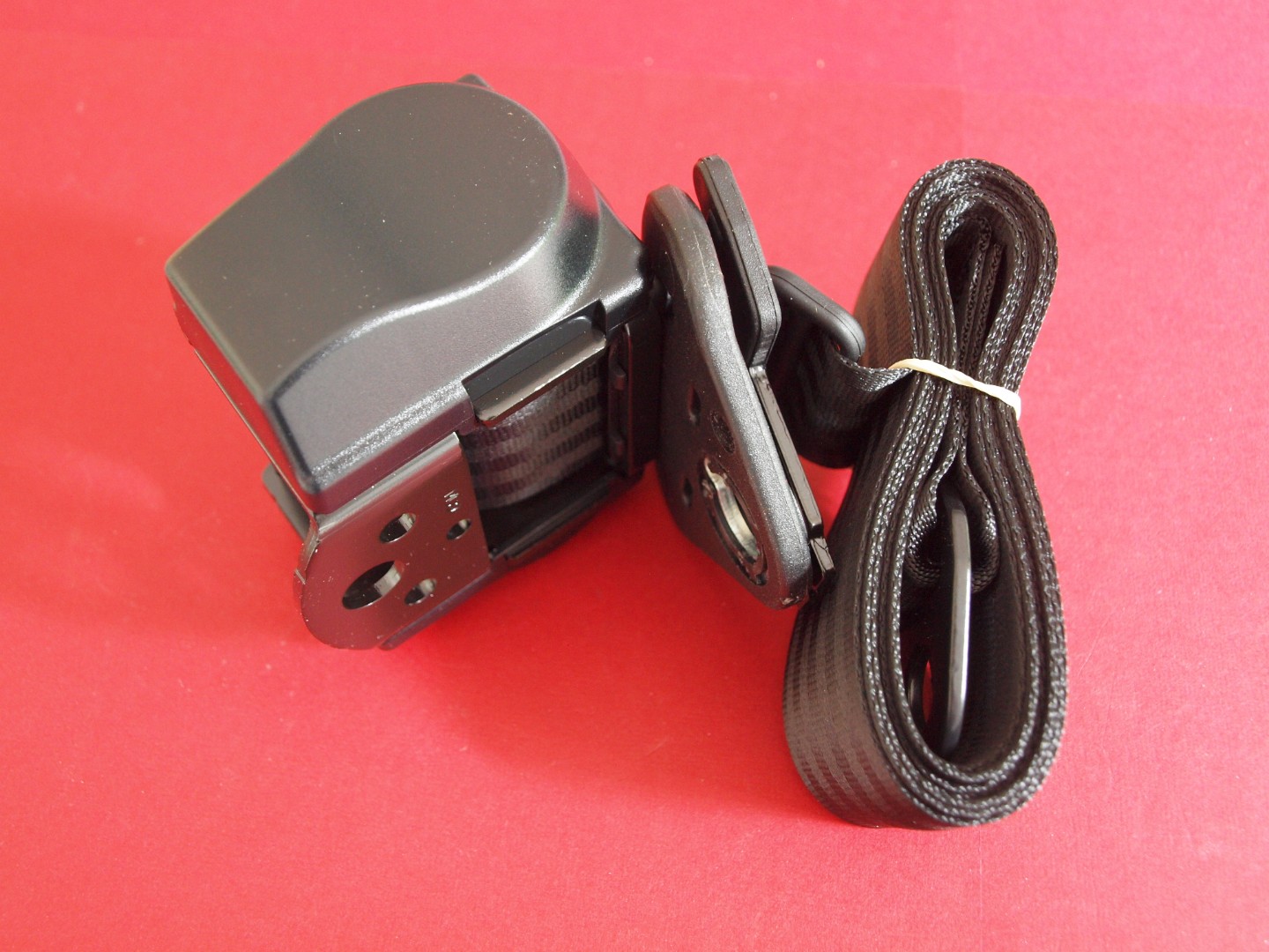 Securon Inertia Reel Front Seat Belt and Anchor kit (Black) Securon-500/30  - Securon-500/30