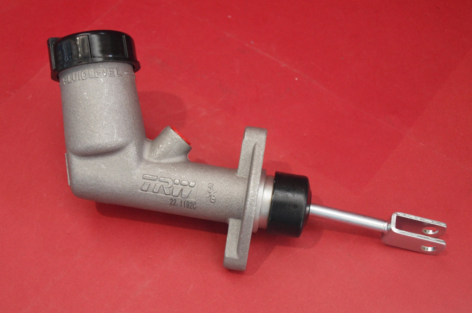 County Rear Wheel Cylinder For Ford & Triumph Classics (Capri, Cortina, Escort, Herald, Spitfire)