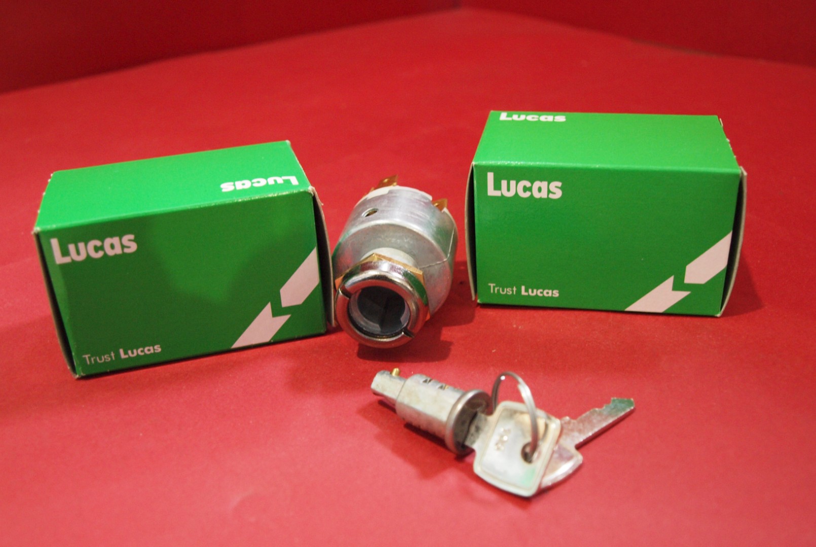 Dashboard Mount Ignition Switch Kit with Barrel & Keys Lucas (Four Position)   SPB501-SetA